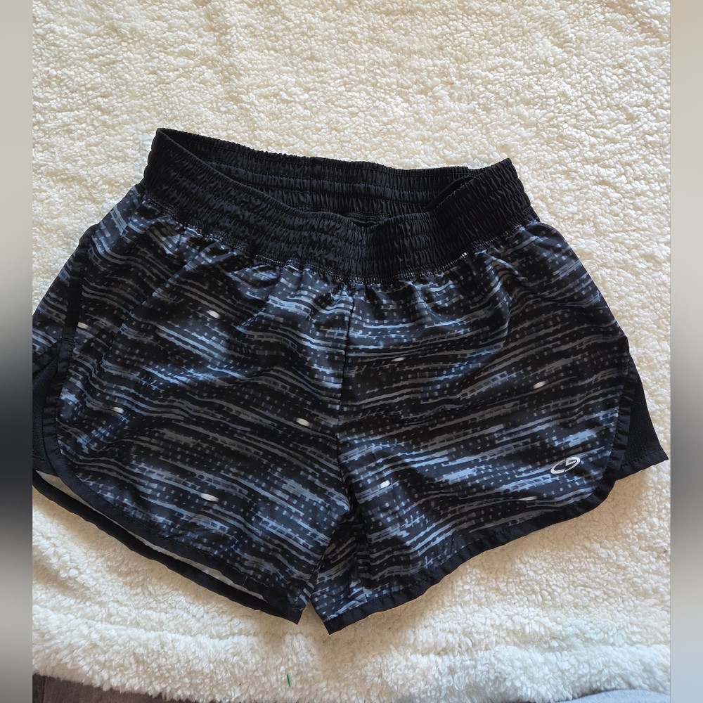 Women's Black and Gray Patterned Shorts